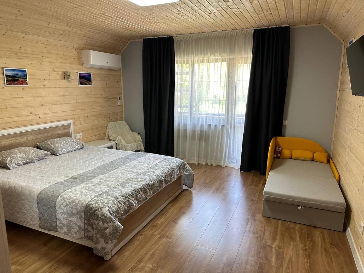 Carpathian Dream Apartments Yaremche Exterior photo